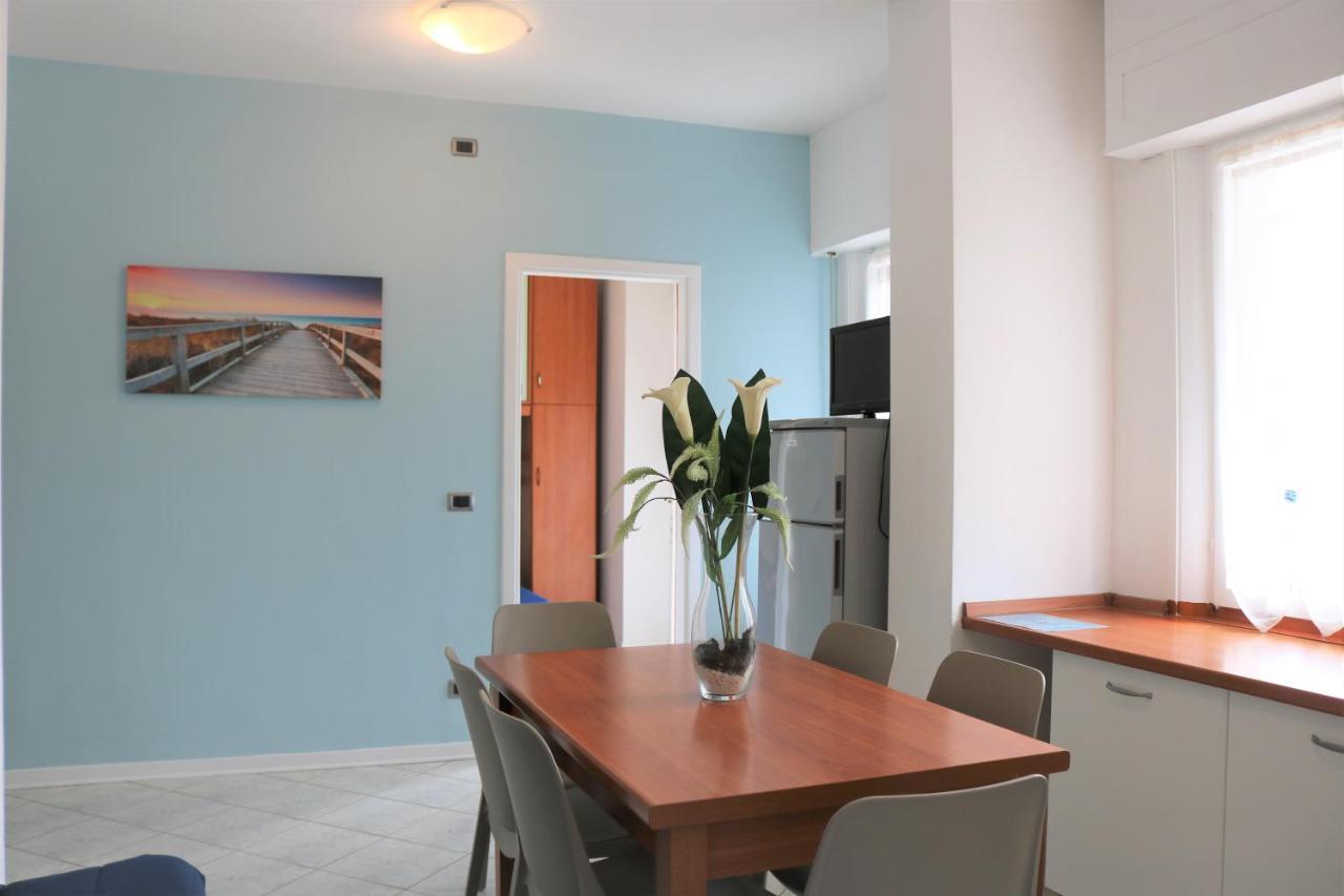 Ca' Laurana Apartment Bibione Bagian luar foto