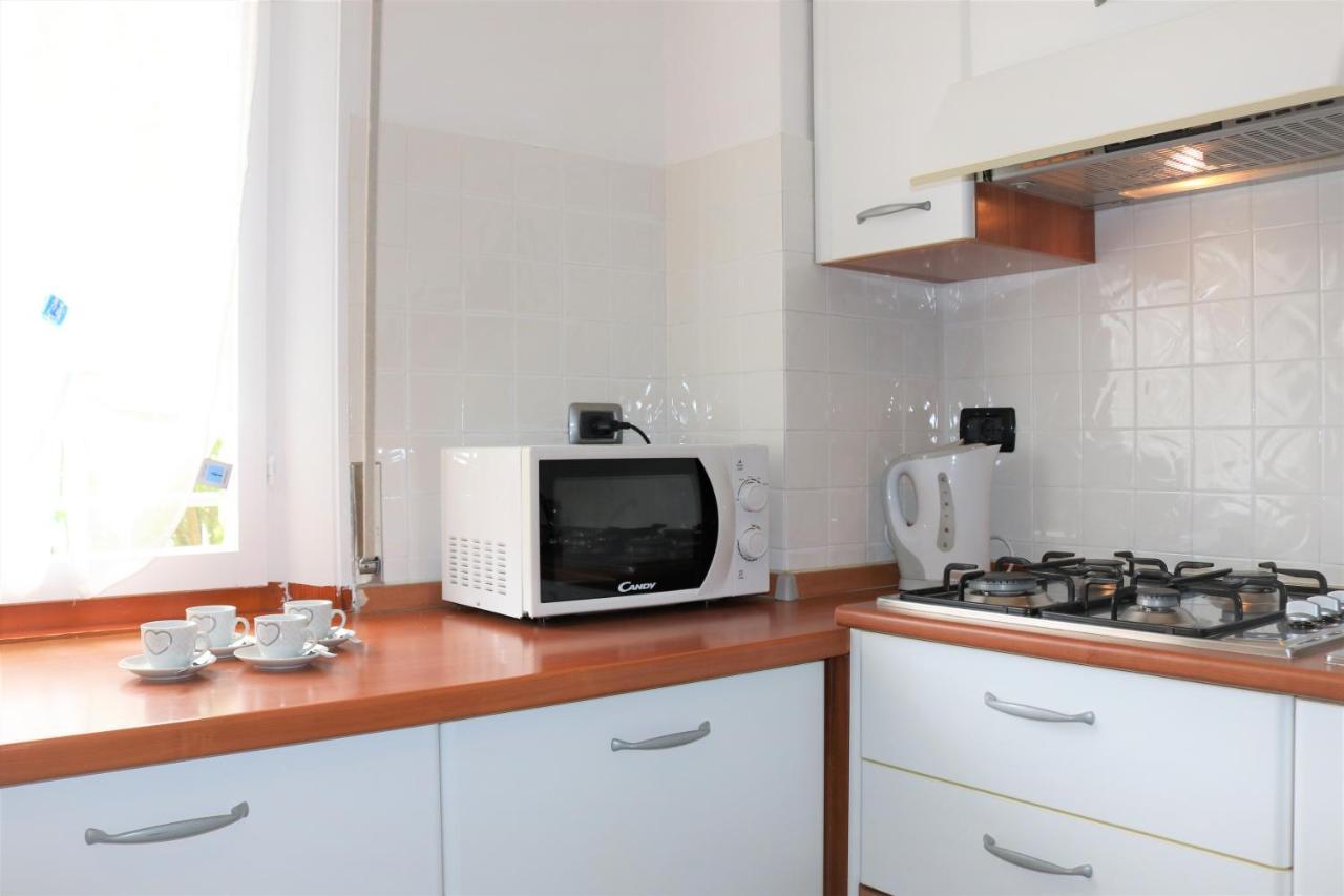Ca' Laurana Apartment Bibione Bagian luar foto