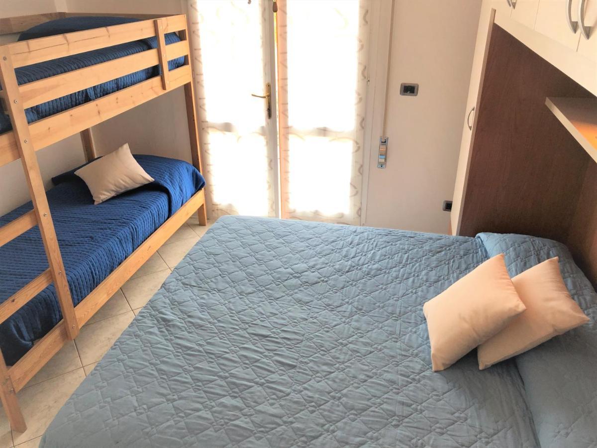 Ca' Laurana Apartment Bibione Bagian luar foto