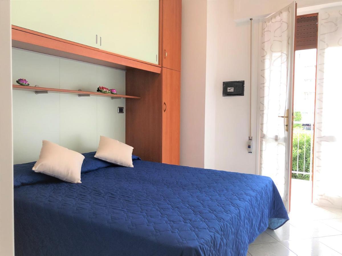 Ca' Laurana Apartment Bibione Bagian luar foto