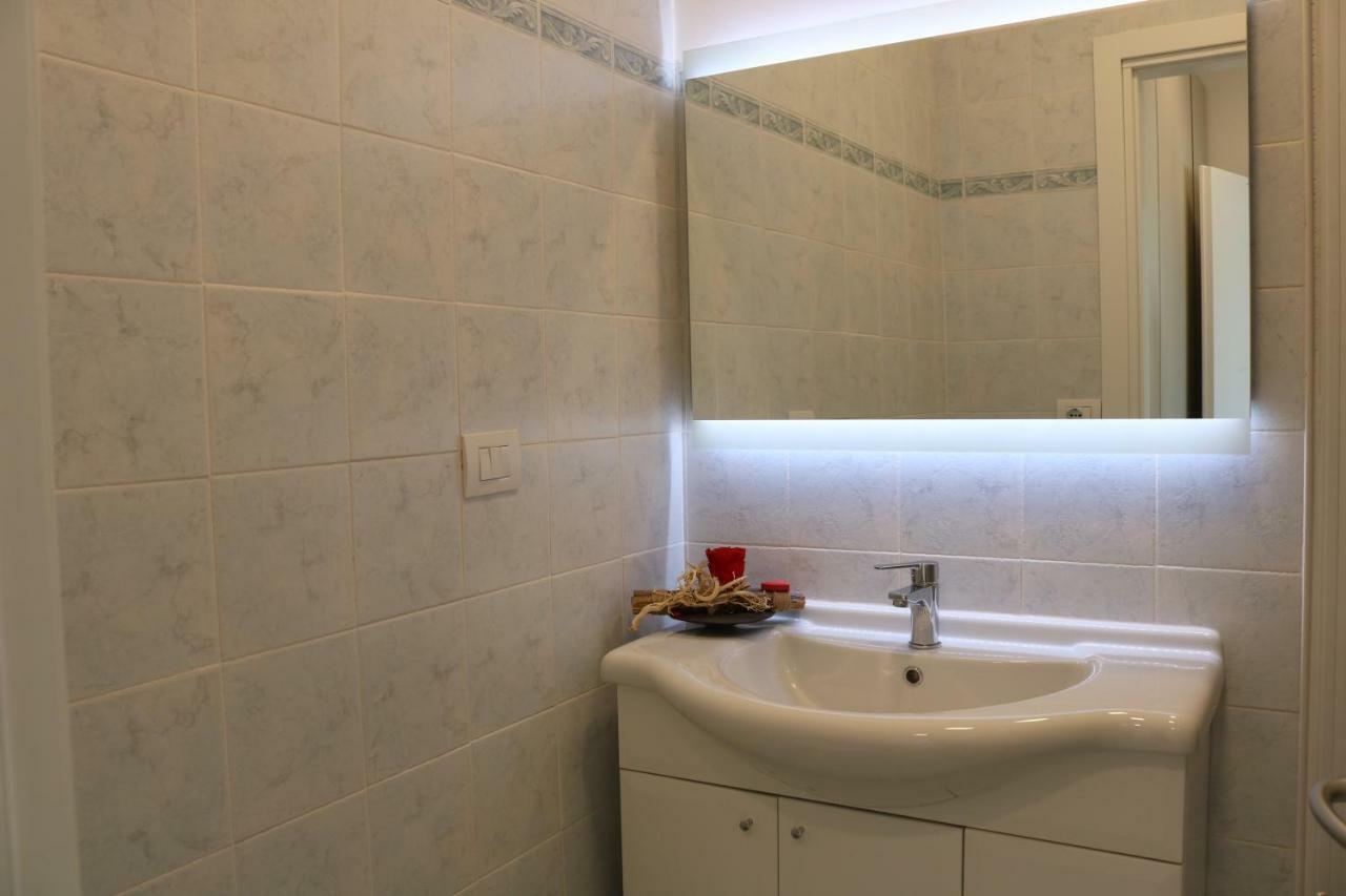 Ca' Laurana Apartment Bibione Bagian luar foto