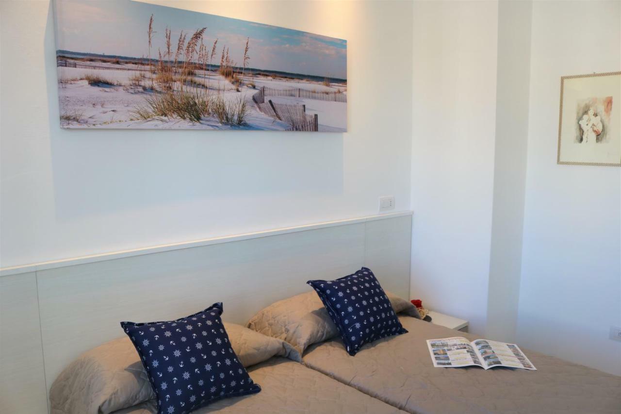 Ca' Laurana Apartment Bibione Bagian luar foto